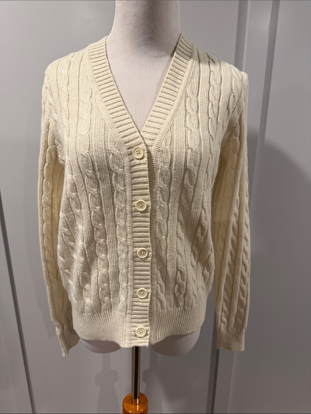 Brandy Melville Cream wool blend Cable-Knit Cardigan